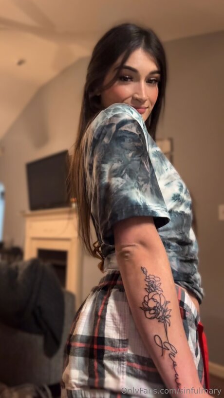 Sinfulmary desnuda onlyfans
