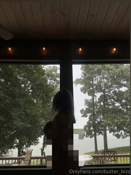 Butter Bizz onlyfans public photos