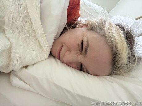 Gracie Hart onlyfans sextape