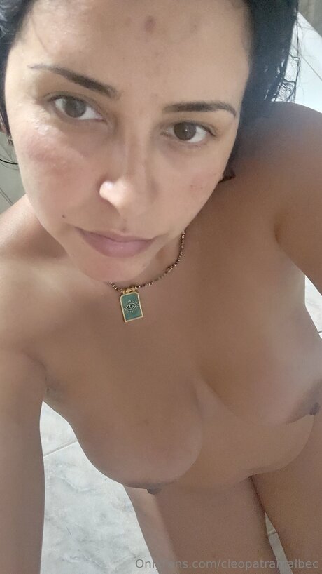 Cleopatramalbec nudes only fans