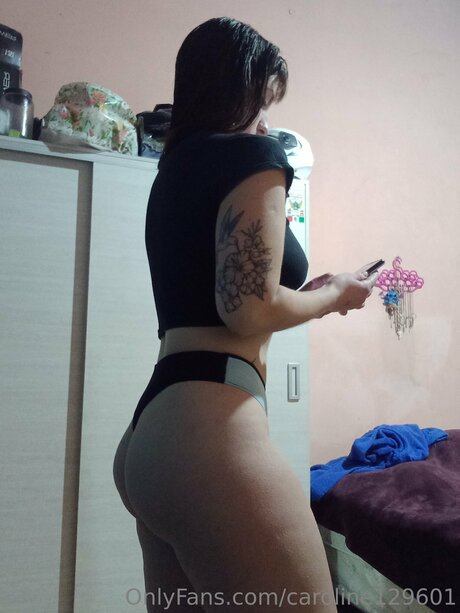 Caroline129601 onlyfans leaks