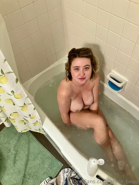 Annie Beau onlyfans leaked