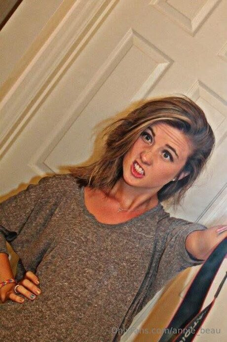 Annie Beau leaks onlyfans porn