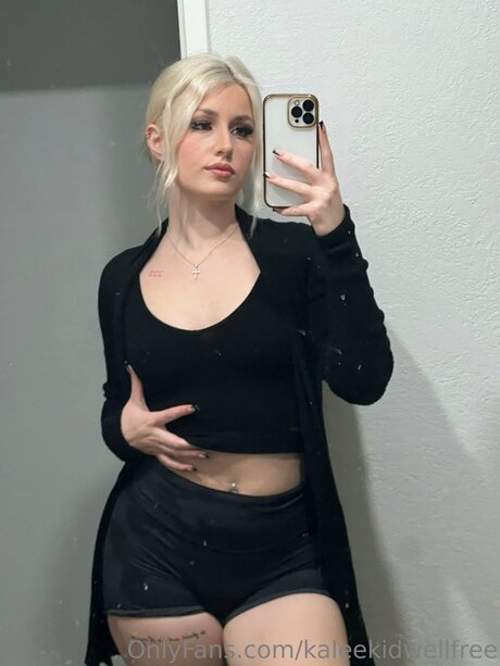 Kaleekidwellfree boobs onlyfans