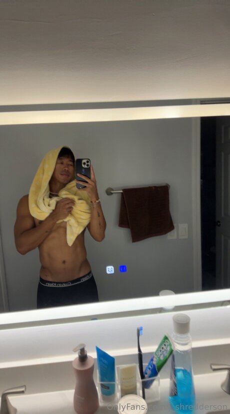 J Shredderson onlyfans leaked sex