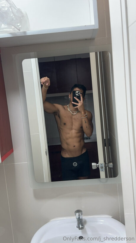 J Shredderson onlyfans leaks naked