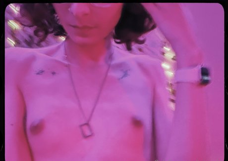 tattoo kiss onlyfans porn