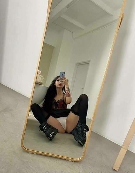 sakurawaifu leak only fans