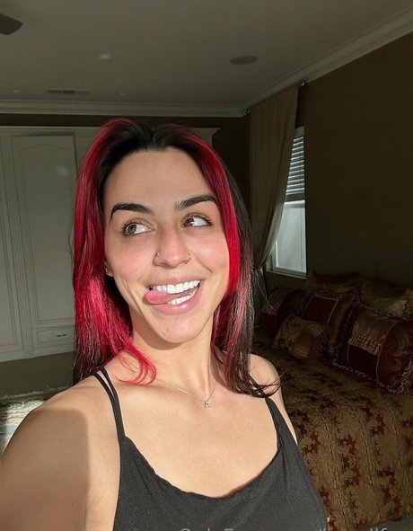 ass spread onlyfans free nude gallery