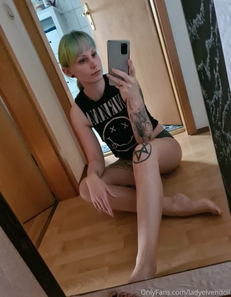 ladyelvendoll leaked nudes onlyfans