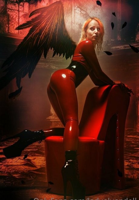 ladyelvendoll leaked onlyfans.