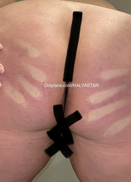 nalyastarfree onlyfans model