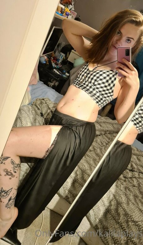 kalilaplays nudes onlyfans leaks