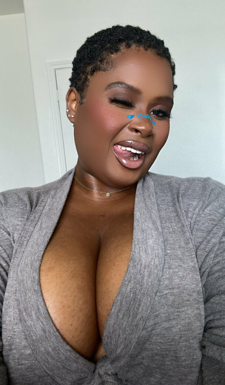 thelingerielounge onlyfans naked