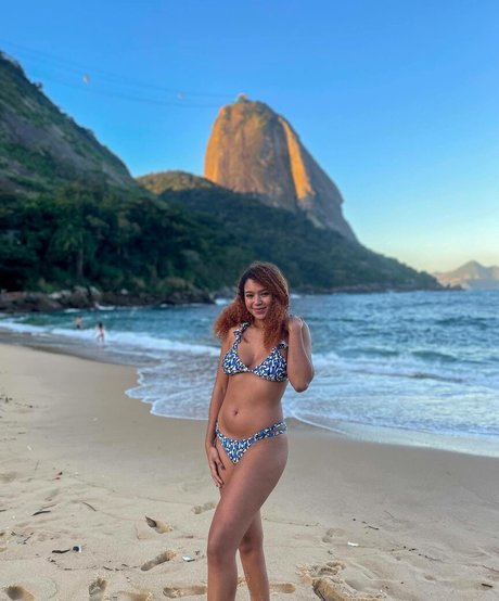 Catarina Holanda onlyfans.