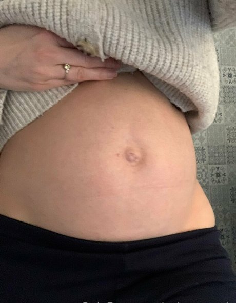 evieexpands onlyfans pics nude