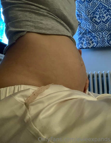 evieexpands only fans free