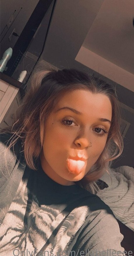 twinks onlyfans erotic shot