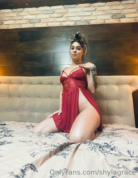 shylagrace desnuda onlyfans