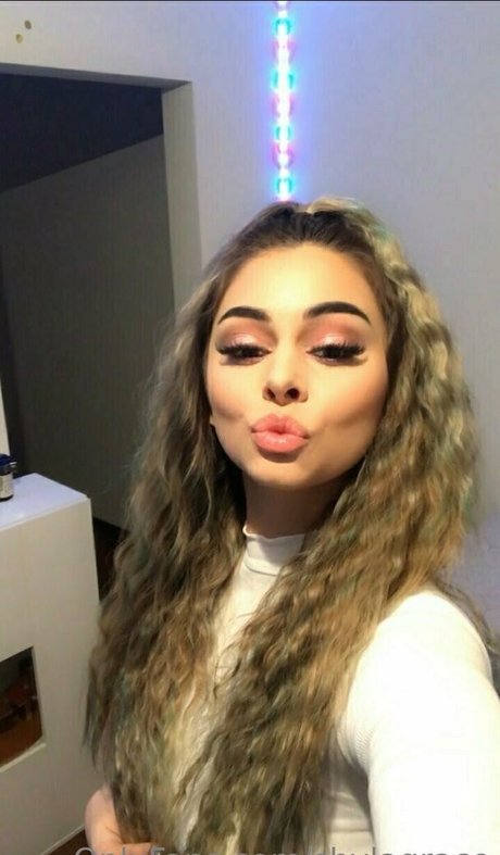 shylagrace feet onlyfans