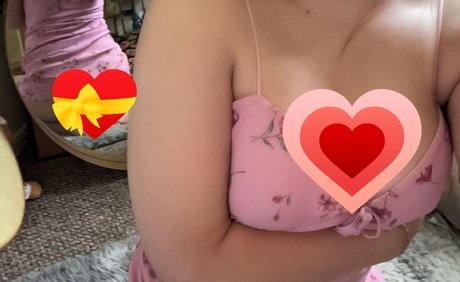 Strawbre only fans review