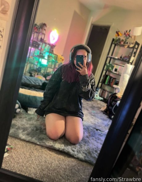 Strawbre onlyfans leaks