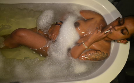 Vogue Unicorn onlyfans pics