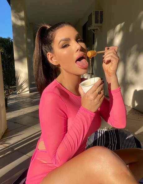 hanging tits onlyfans nice depiction