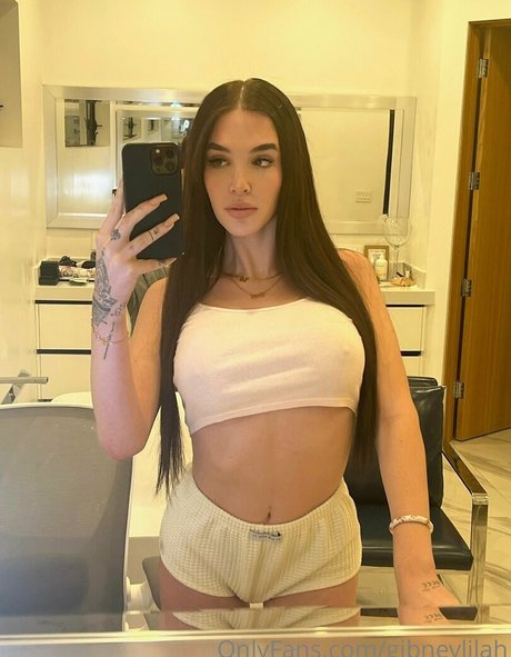 Lilah Gibney nudes only fans