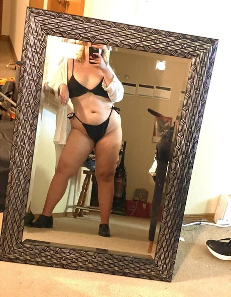 thick ebony onlyfans adult snapshot