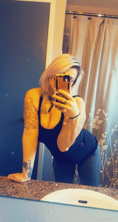 valkyrieskiss only fans nude