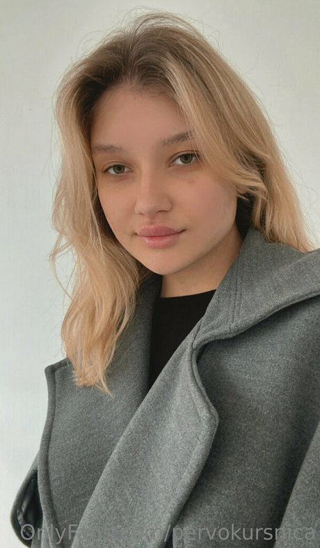 pervokursnica onlyfans archive