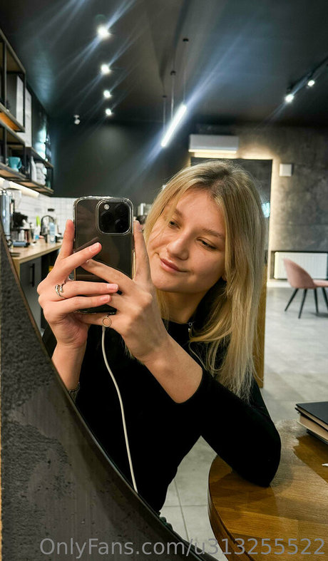 pervokursnica onlyfans leaked sex