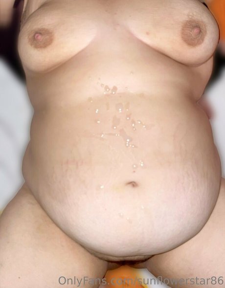 sunflowerstar86 nudes onlyfans