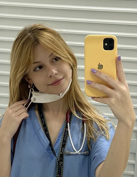 gbrllareis only fans content