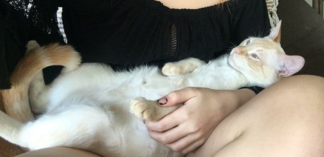 gbrllareis onlyfans naked porn