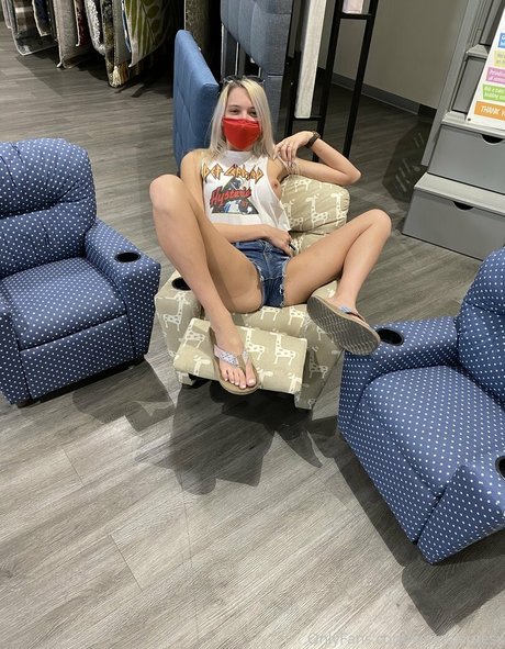 kennajamesx onlyfans leaked photos