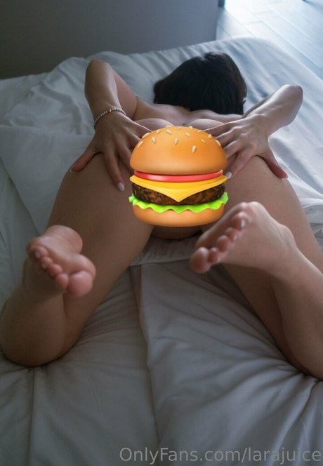 larajuice onlyfans nsfw