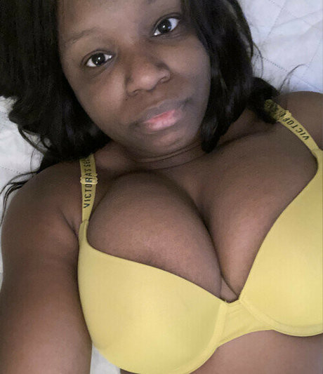 ThatChocoBxtch onlyfans xxx