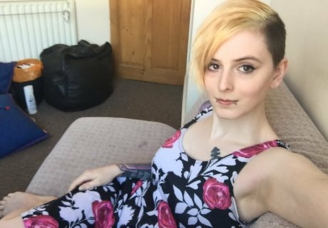 trincyboid onlyfans posts