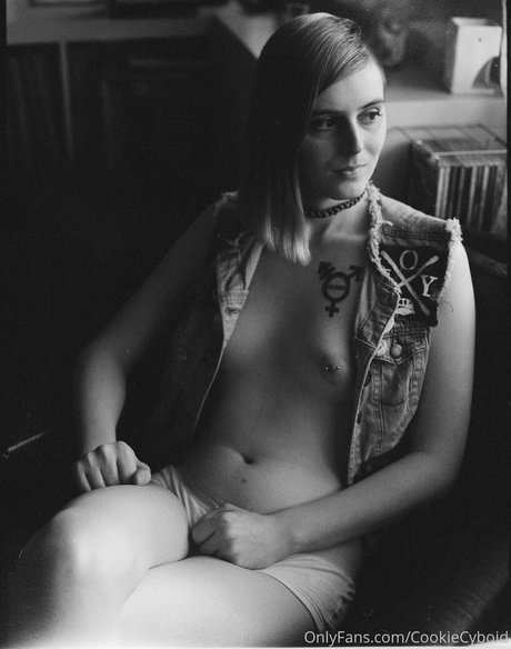 trincyboid onlyfans explicit content