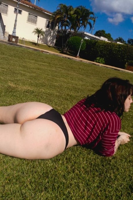 Luma Ferrari onlyfans nude