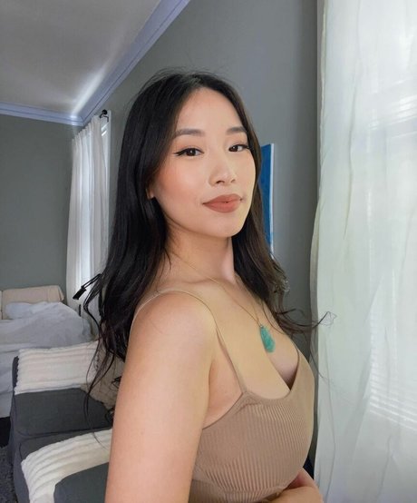 Ara Chun onlyfans nide