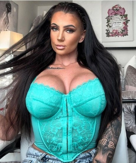 Siobhan Ward onlyfans public photos