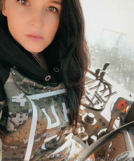 cowgirl nz onlyfans leake