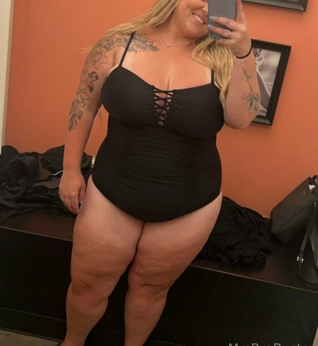 mrs bra buster nude onlyfans leak