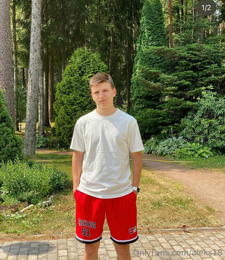 Aleks18 only fans review