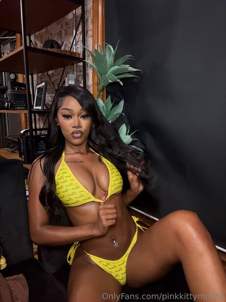 Pinkkittymocha nudes onlyfans leaked