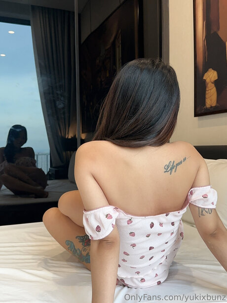 Yukixbunz onlyfans tits