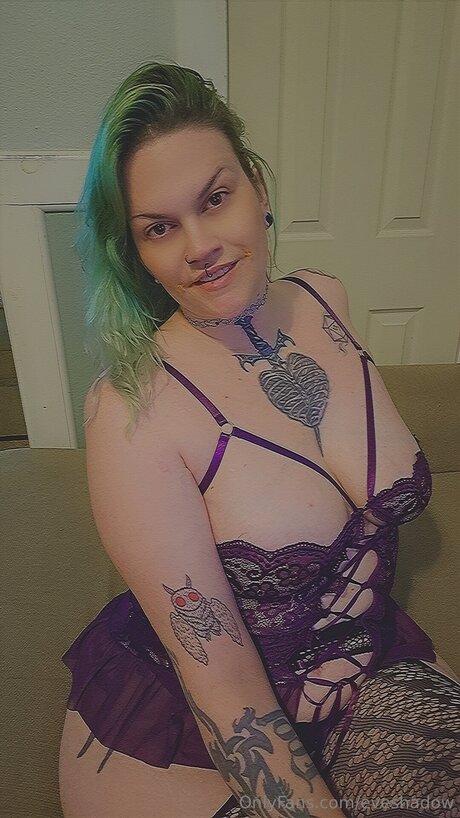 Eveshadow nude only fans